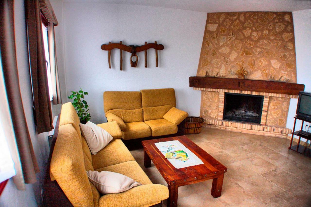 Casa Rural Ca'L Gonzalo Almazan Ngoại thất bức ảnh